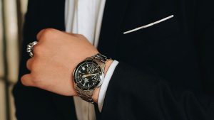 Đồng Hồ Có Những Kiểu Khóa Nào